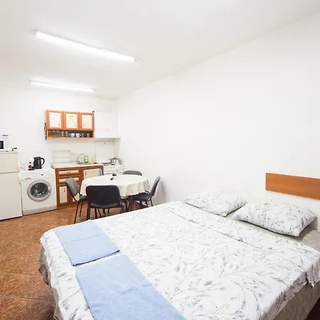 Apartment Basic Flat Han Krum Str *