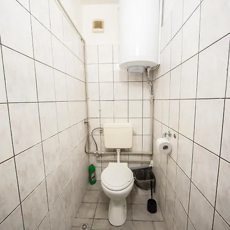 Basic Flat Han Krum Str * Burgas Stad